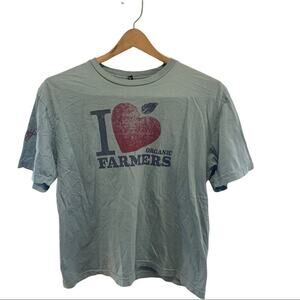 I love Organic farming farmers washed out blue tee! Sz small